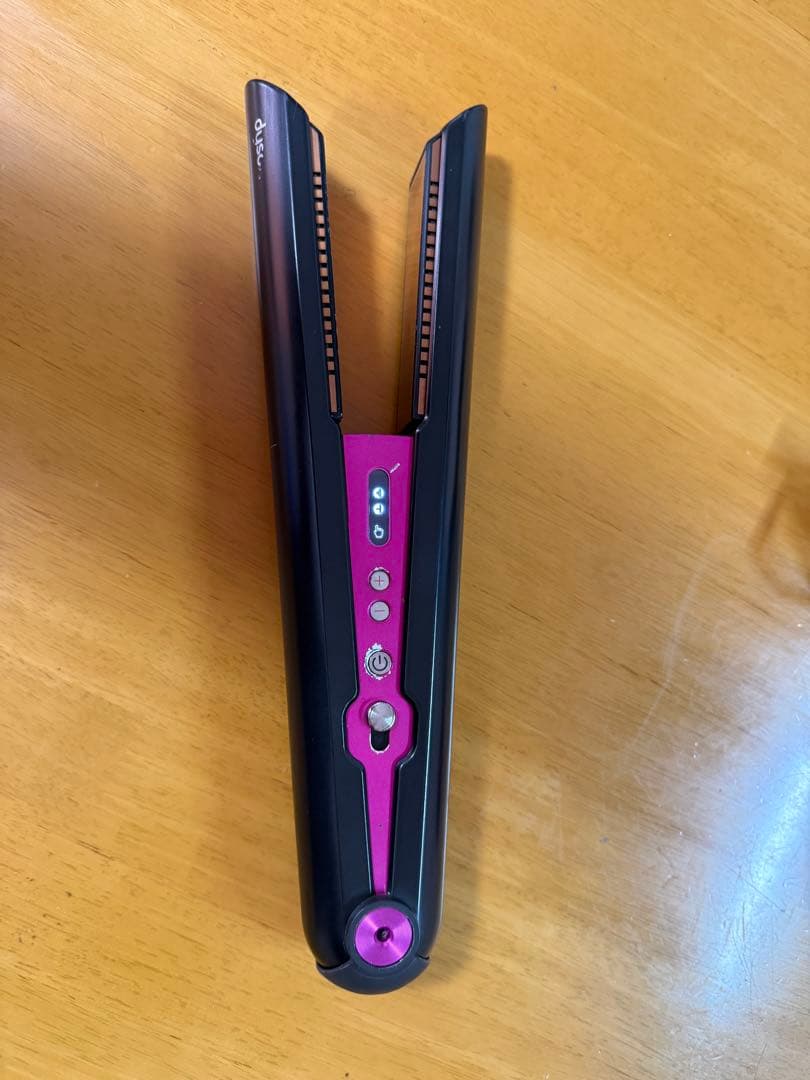 ダイソン ヘアアイロン corrale コラール HS03 中古良品① - メルカリ