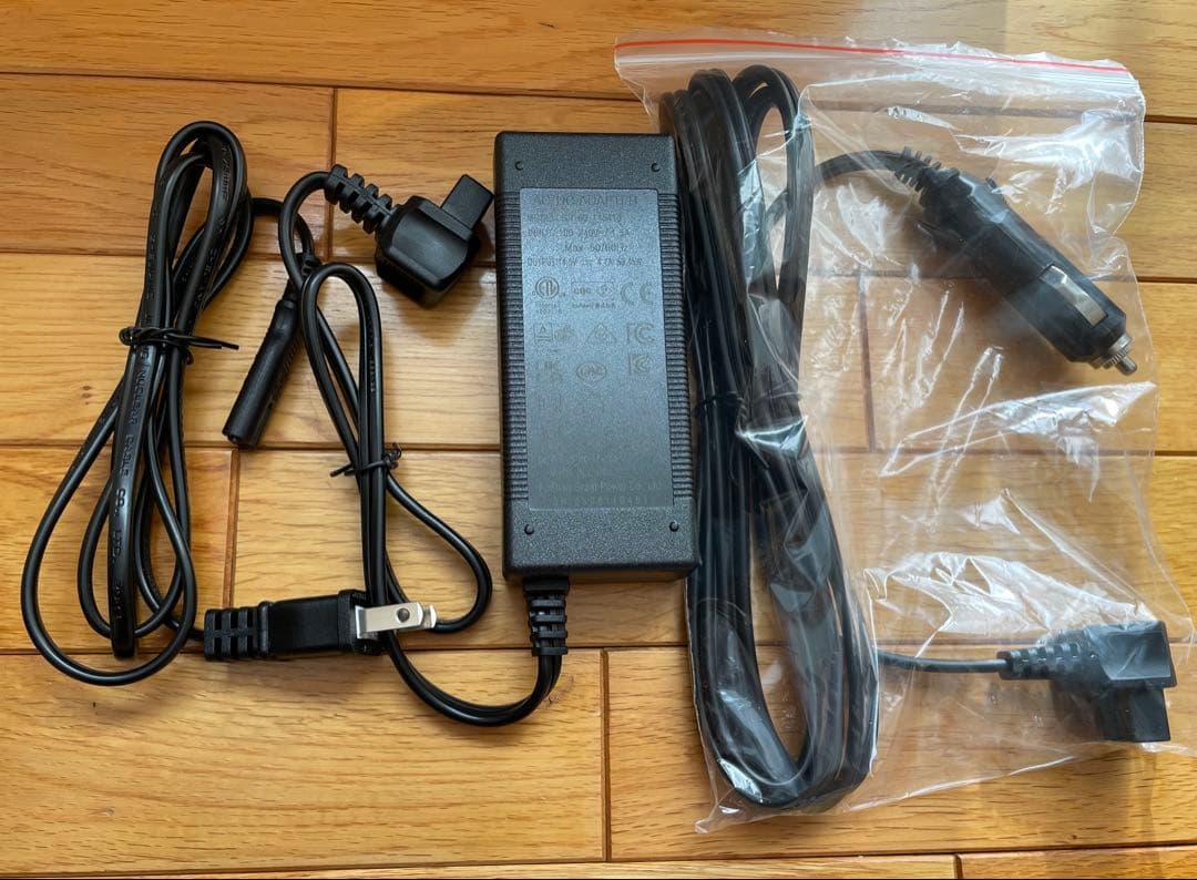 車載冷蔵庫 10L ポータブル冷蔵庫 -20℃～20℃急速冷凍 3WAY電源対応