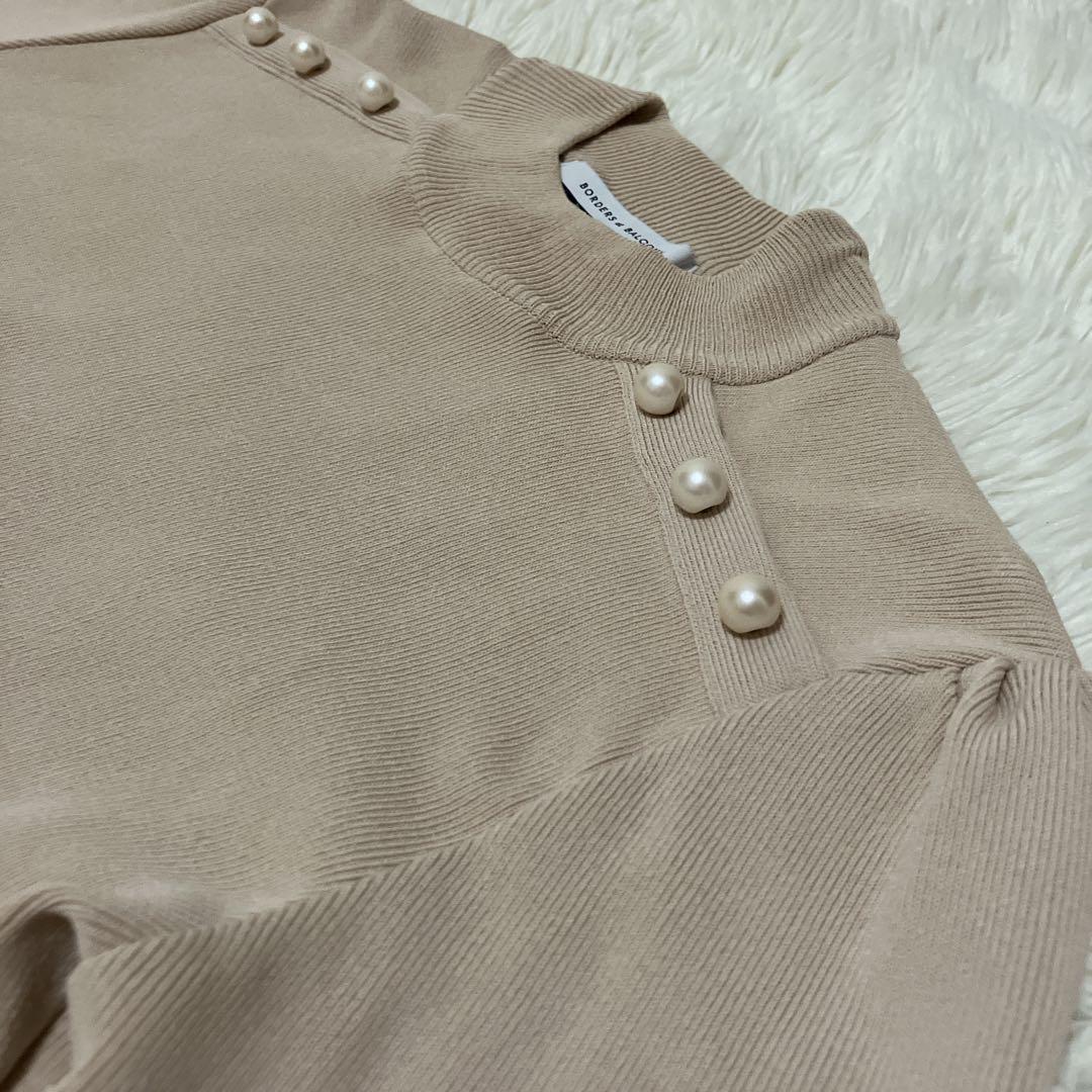 美品♡BORDERS at BALCONY パールレーヨンニット36 ベージュ - メルカリ
