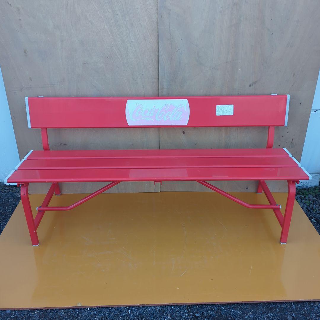 コカ・コーラ ベンチ Coca-Cola ロゴ入り 赤いベンチ - メルカリ