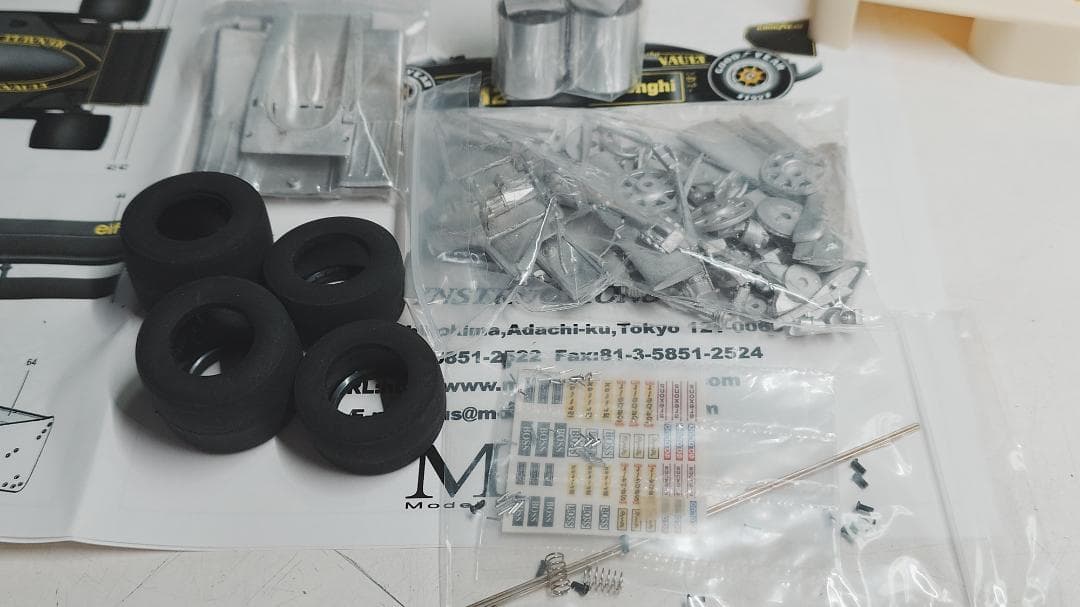 の*み様 モデルファクトリーヒロ　LOTUS 98T 1/20