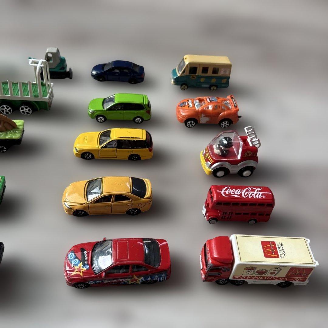 トミカ まとめ売り ミニカーセット 27台 消防車 パトカー クレーン車