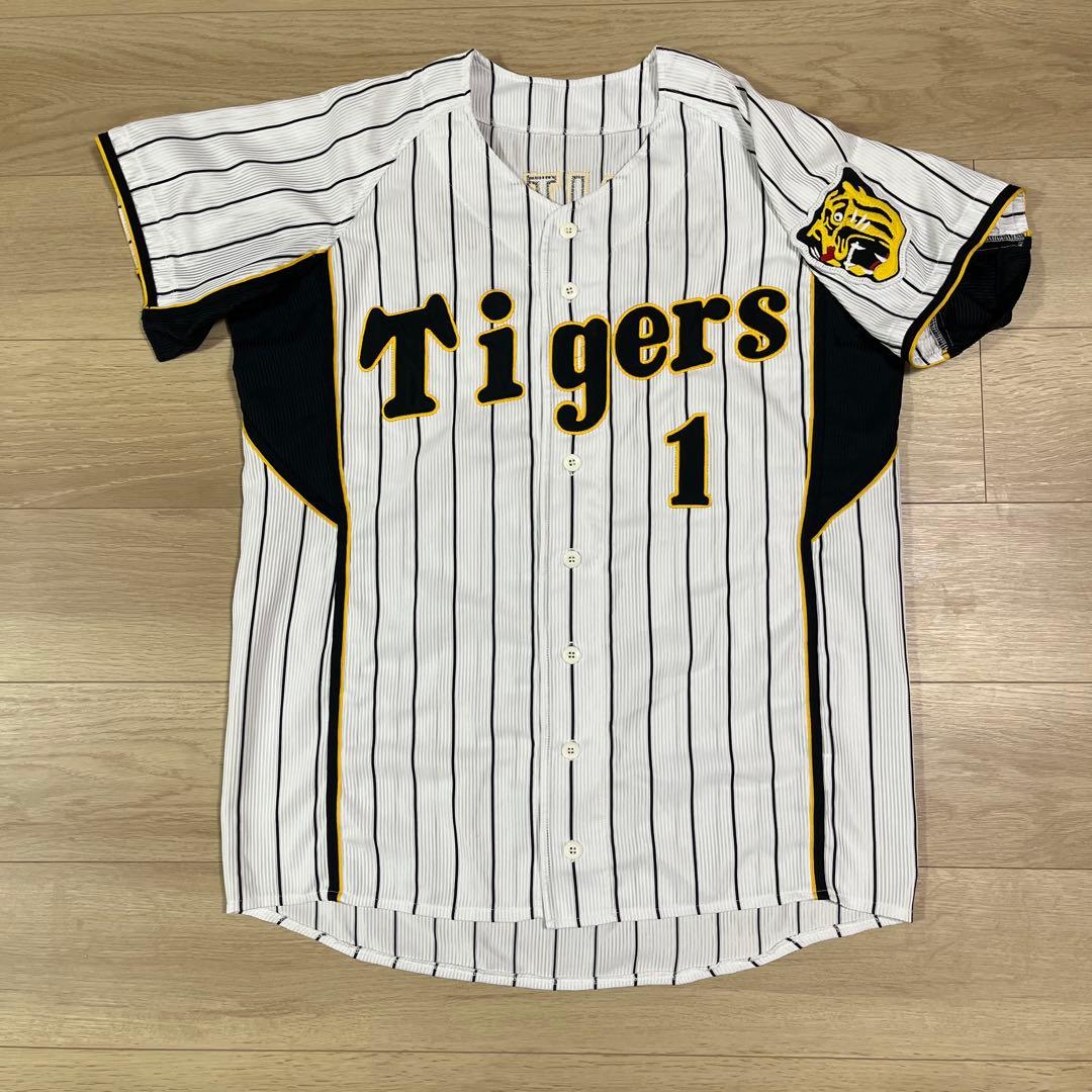 阪神タイガース 鳥谷敬 ホームユニフォーム 刺繍ユニフォーム - メルカリ