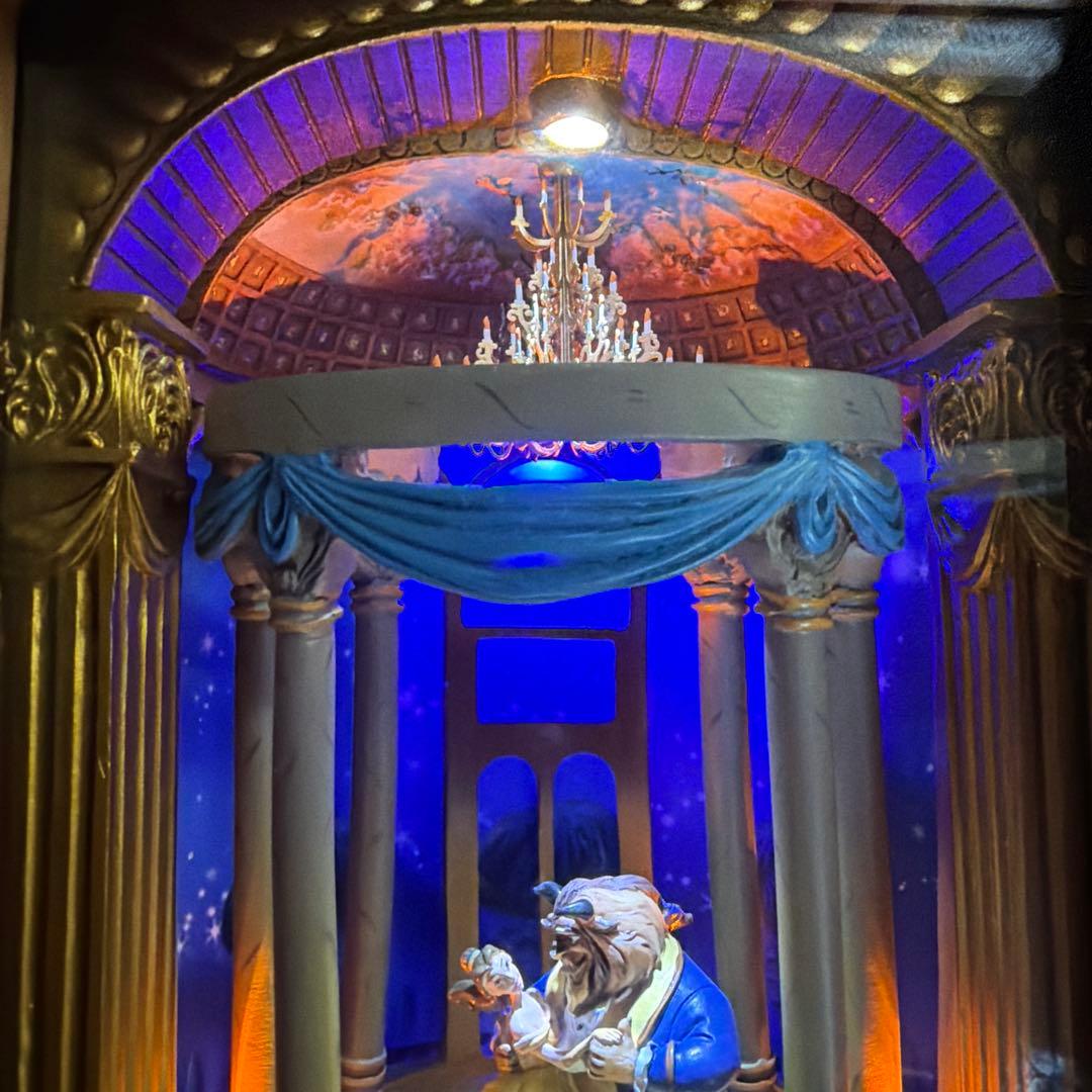 光る美女と野獣 フィギュア