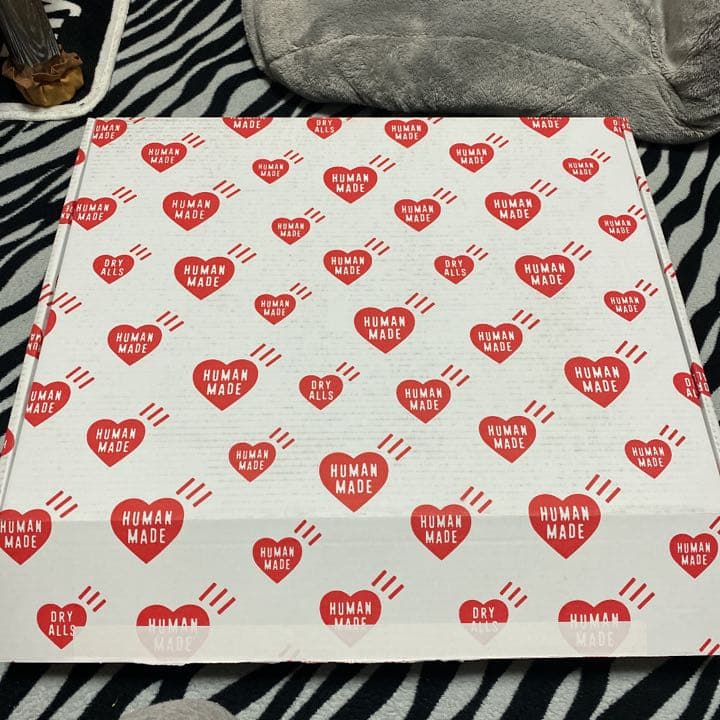 humanmade Girls Dont Cry コラボ メッセンジャーバック - メルカリ