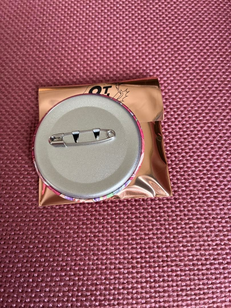 にじさんじ 8周年 缶バッジ 早乙女ベリー - メルカリ