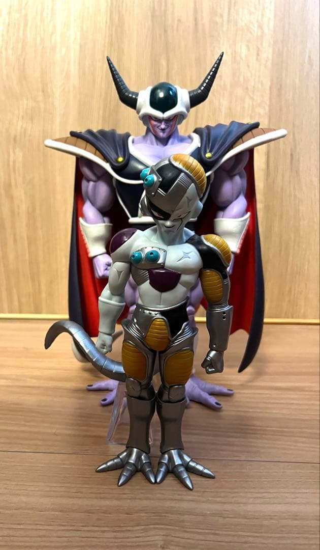 一番くじ ドラゴンボール E賞 メカフリーザ F賞 コルド大王 フィギュア