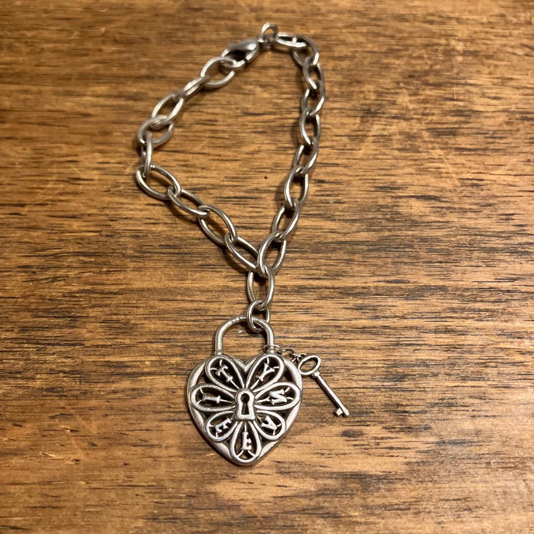 ティファニー フィリグリー ハート キー ブレスレット