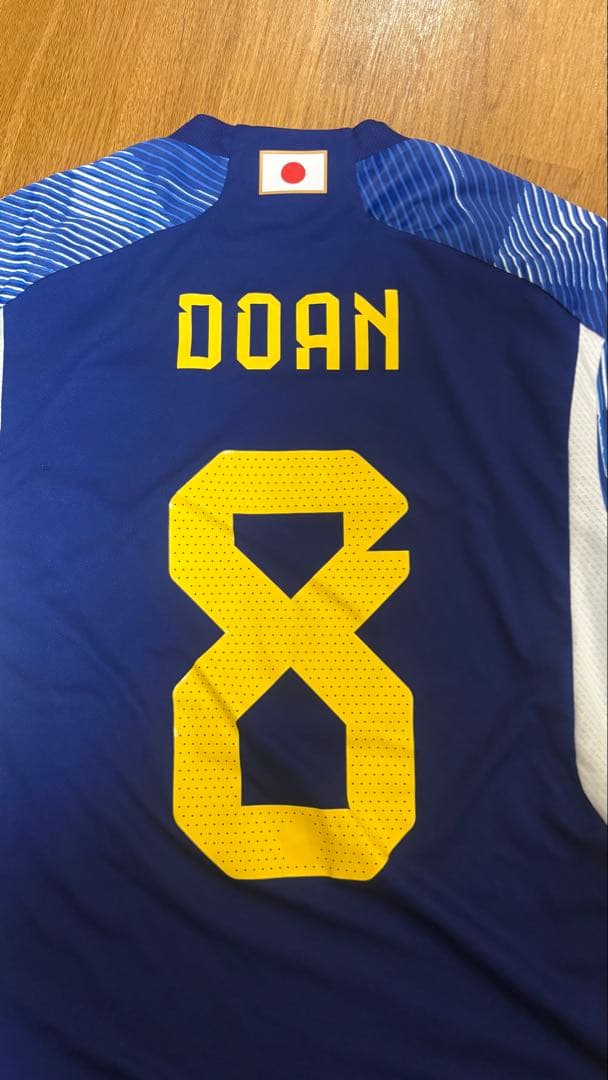 日本代表レプリカユニフォーム/8/堂安律 - メルカリ