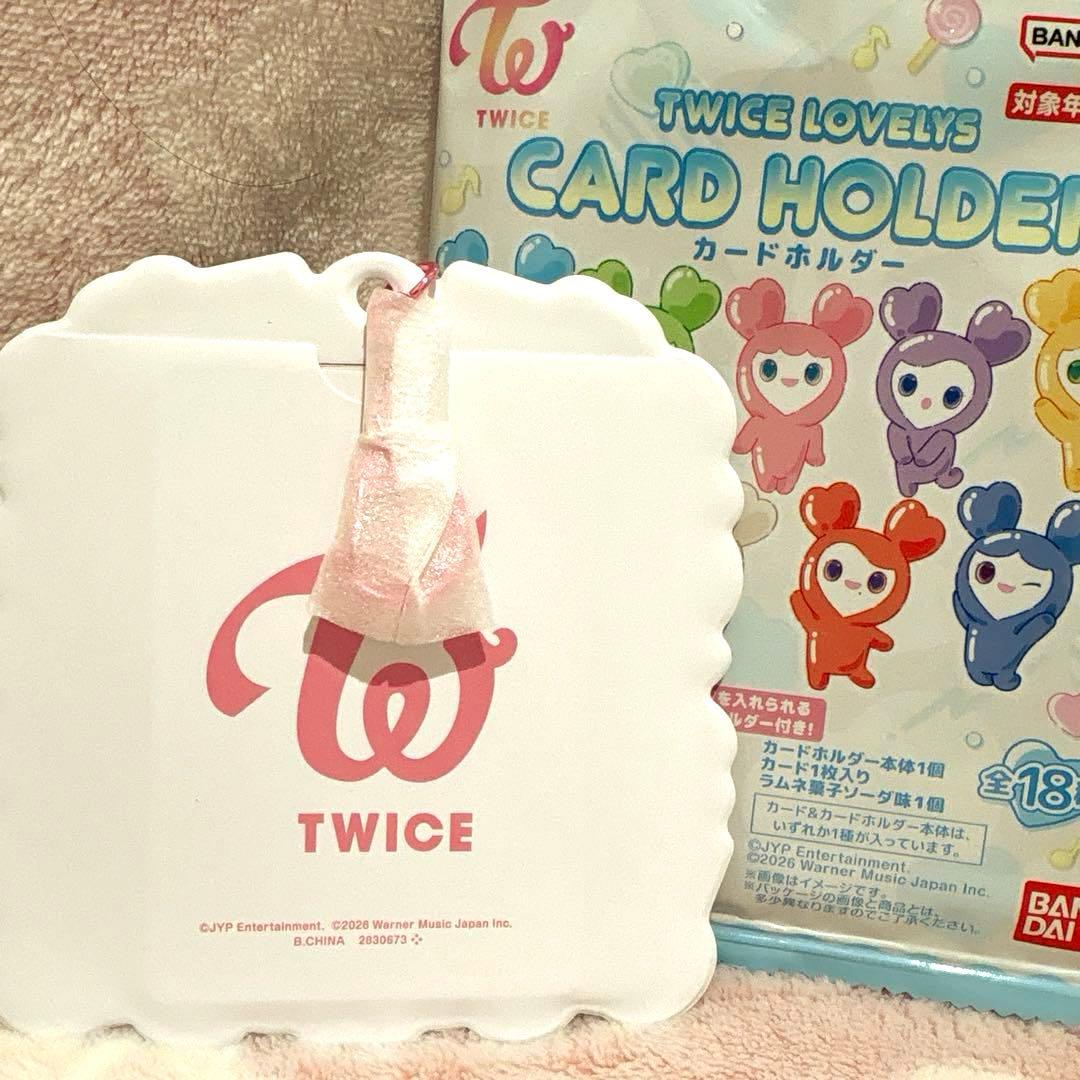 TWICE LOVELYSカードホルダー モモちゃん モブリー♪ - メルカリ