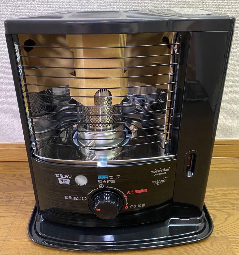 【格安】トヨトミ石油ストーブ　黒 トヨトミ 石油ストーブ KS-67H 黒 ブラック 2017年 TOYOTOMI - メルカリ