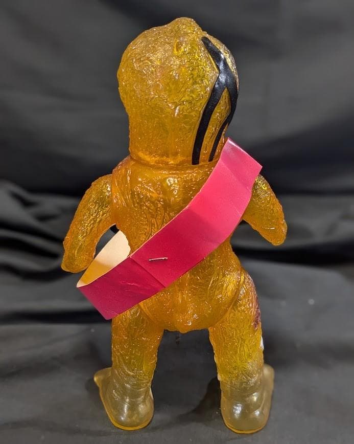 クルマニクラス「スペクトルマン」登場怪獣（マスダヤ復刻）ソフビ黄色