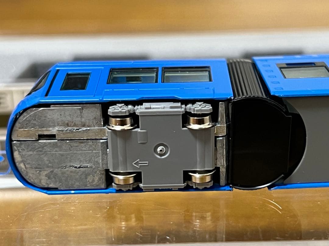 Kato 鉄道模型　マイトラム　ブルー