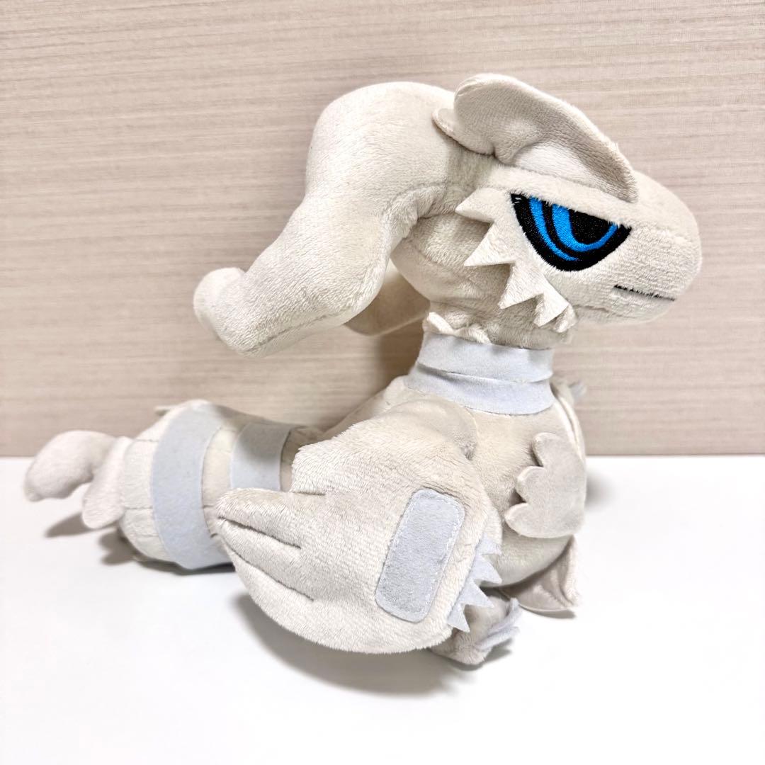 【希少・紙タグ付き】レシラムドール 2011 PokeDoll ポケモンセンター