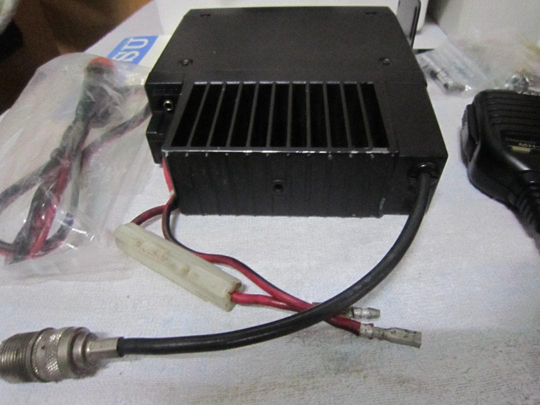 ヤエス FT-715H 430M パワー機 中古/動作品 箱、取説、小物等付 - メルカリ