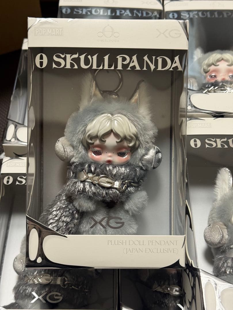 【正規品】SKULLPANDA スカルパンダ XG POPMART 日本限定
