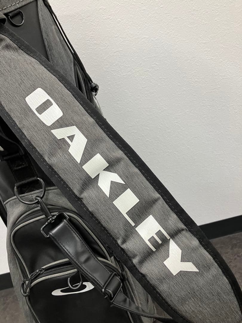 minoru1115様専用！オークリー キャディバッグ 9.5型 ゴルフバッグ