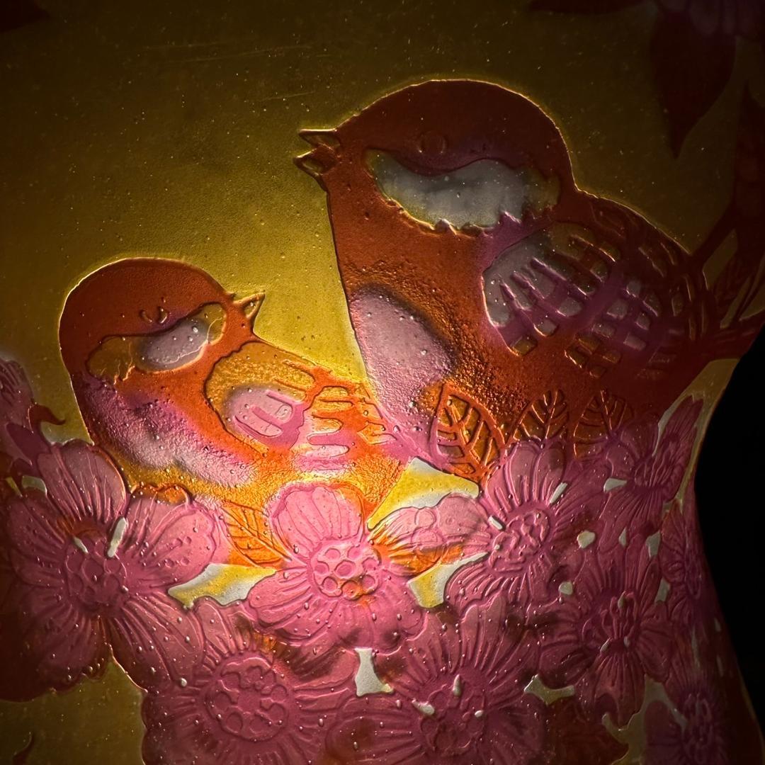 エミールガレ 二灯ランプ 林檎紋 カメオ彫り 被せガラス 高さ50cm