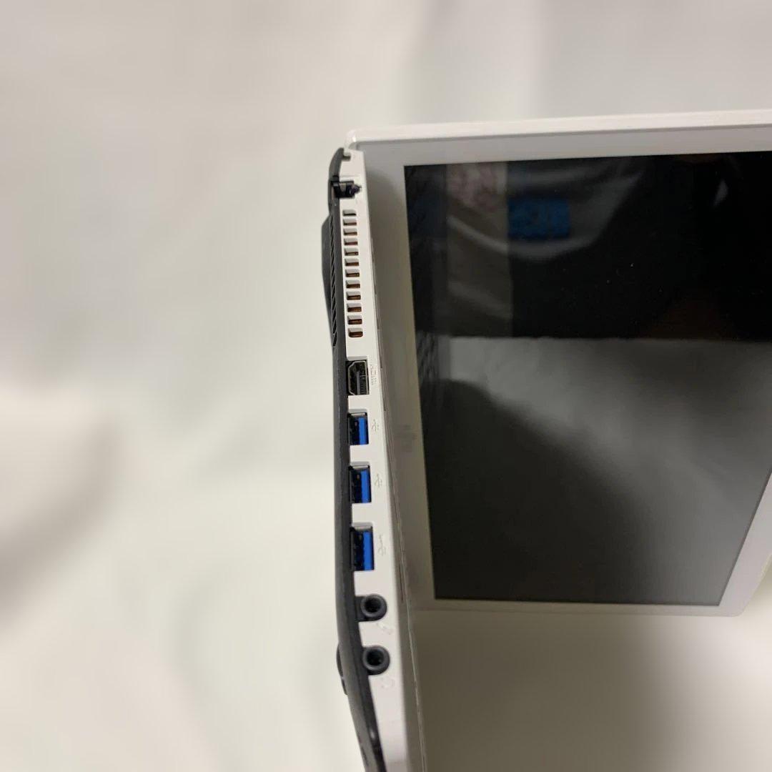X140【訳アリ】富士通 15.6型/i7第3世代/8GB/256GB