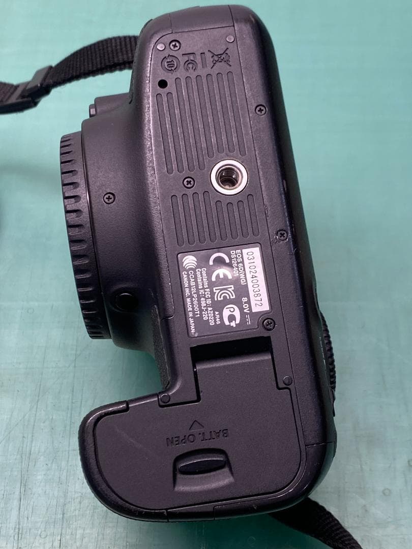 Canon EOS 6D キャノン シャッター回数 22352 !! - メルカリ