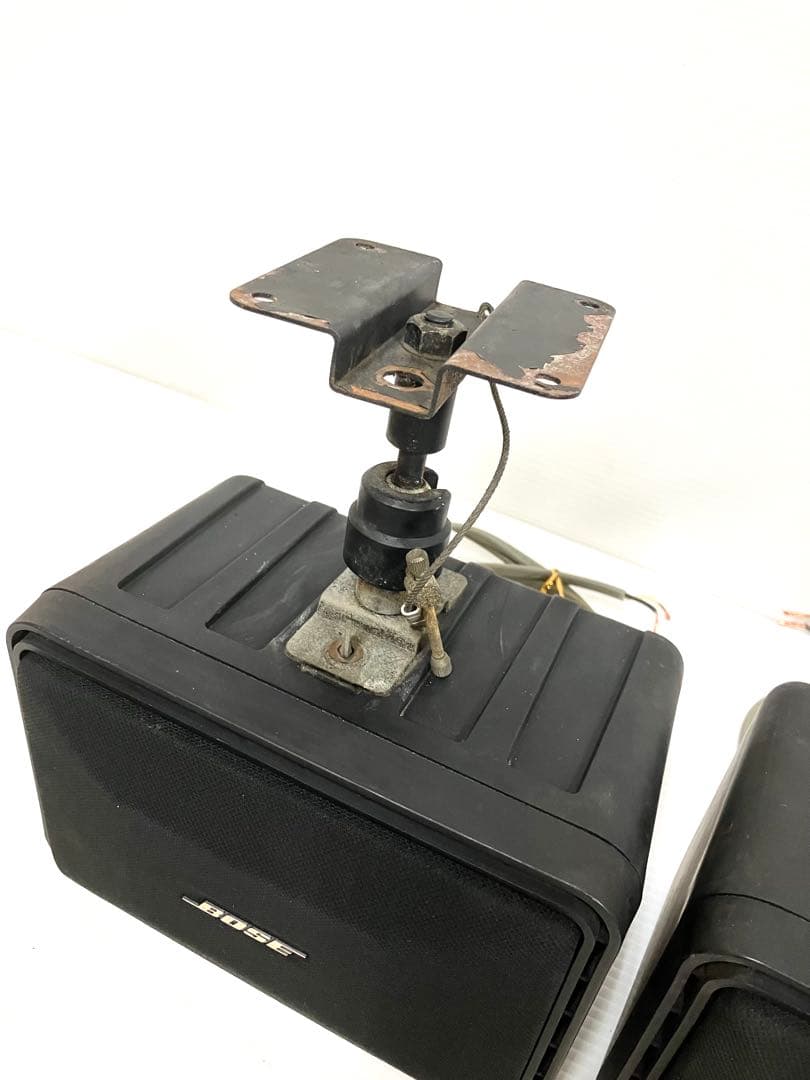 ◇BOSE◇101MM スピーカー 連番 2台セット ブラケット／ケーブル付き