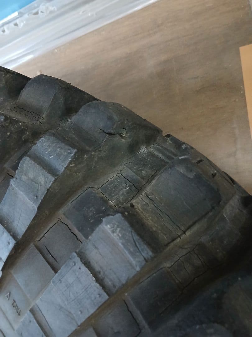 MAXXIS トレパドール37×12.5R17