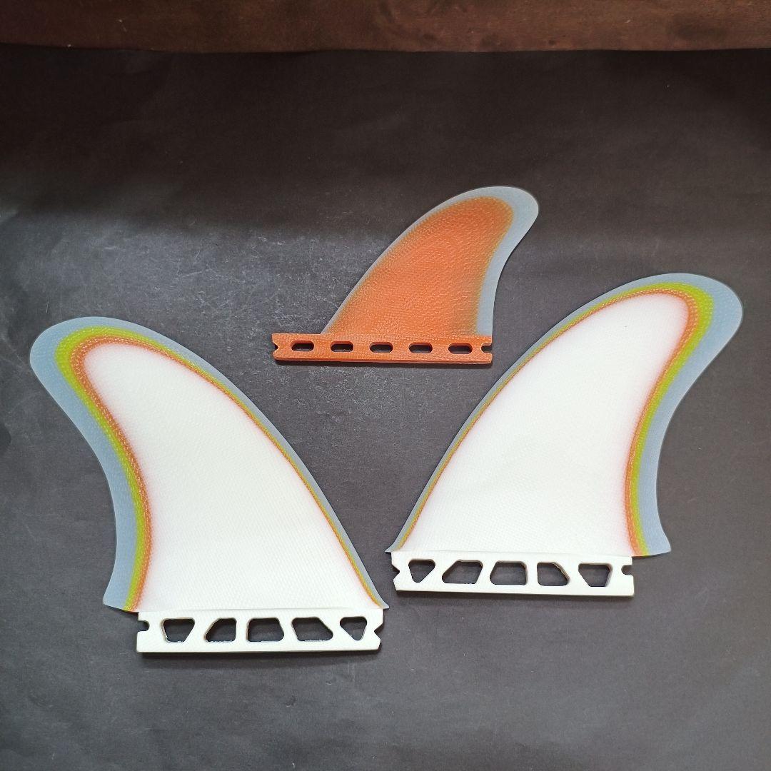 キャプテンフィン系　ツインスタビ　フューチャーフィン対応　ファイバーグラス製 CAPTAIN FIN（キャプテンフィン） 在庫限り サーフィン ショートボード