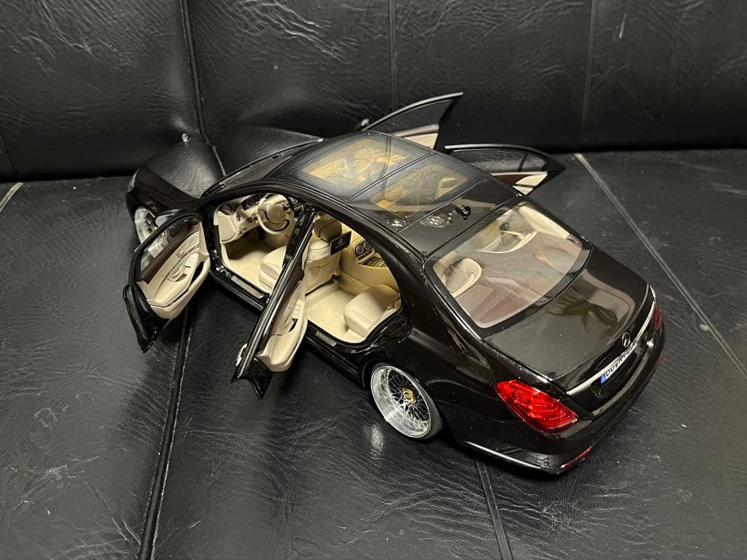 メルセデスベンツ Sクラス 1/18 - メルカリ