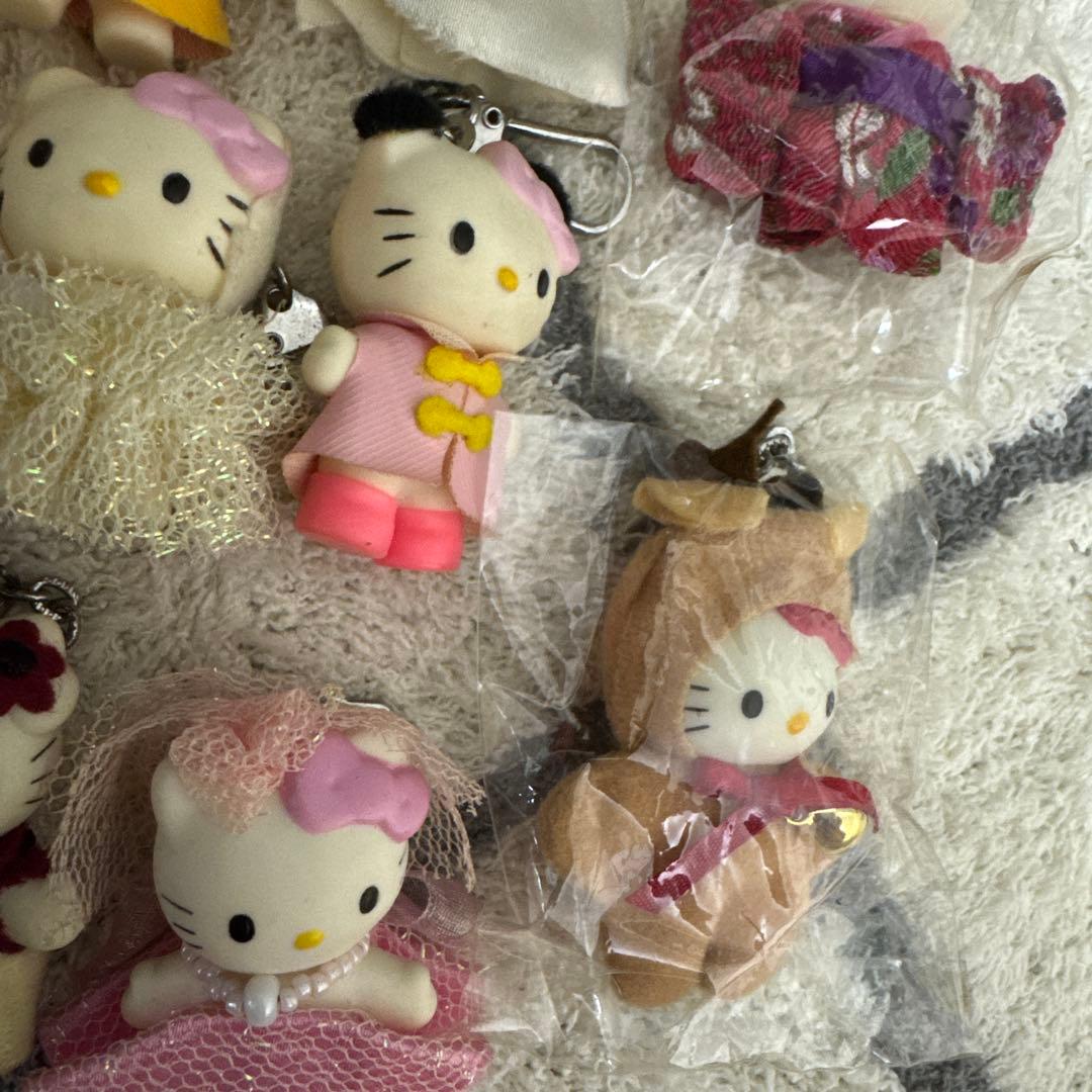 激レア‼️レトロ✨️ハローキティ　フィギュア コスチュームドール 23点セット