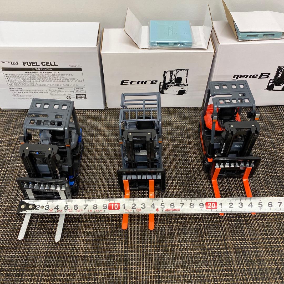 TOYOTA L&F フォークリフト ミニカー 3台セット 非売品 希少 - メルカリ