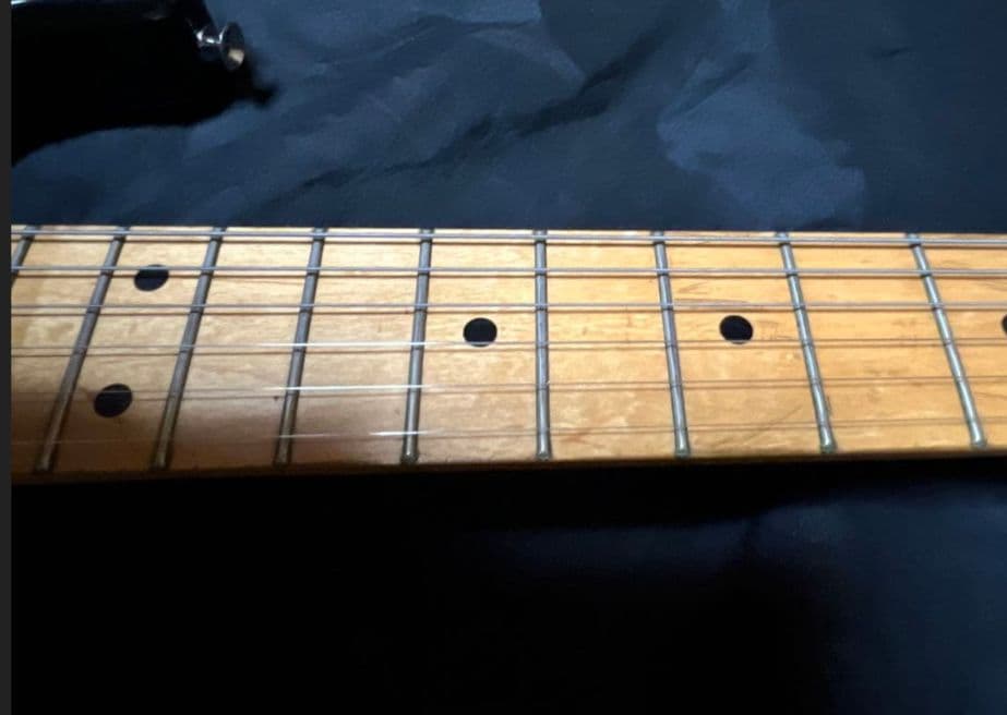 【Vision】ストラトタイプ・エレキギター