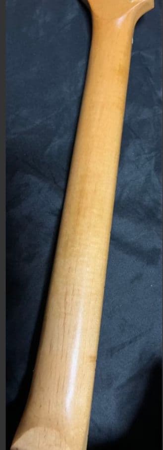 【Vision】ストラトタイプ・エレキギター