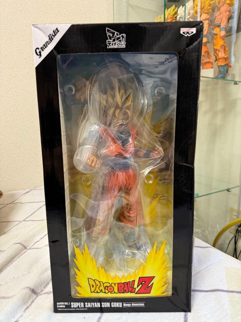 マンガディメンションズ　孫悟空超サイヤ人　二次元彩色とMSP 孫悟飯 Amazon.co.jp: MagicBox Banpresto バンプレスト ドラゴンボール SMSP