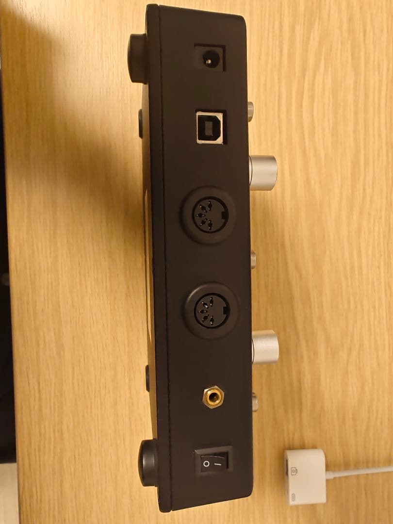 XSONIC XTONE PRO オーディオインターフェース MIDIスイッチ