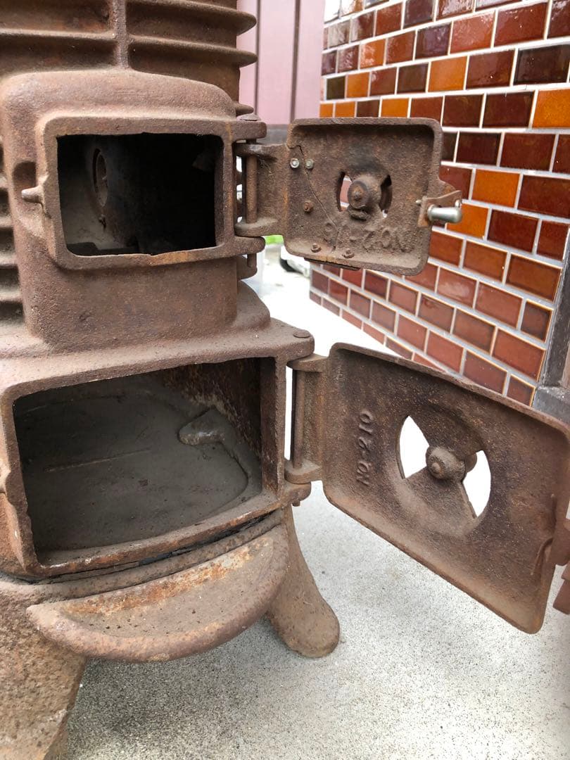 ヤクシン 石炭 薪 ストーブ レトロ YAKUSHIN - メルカリ