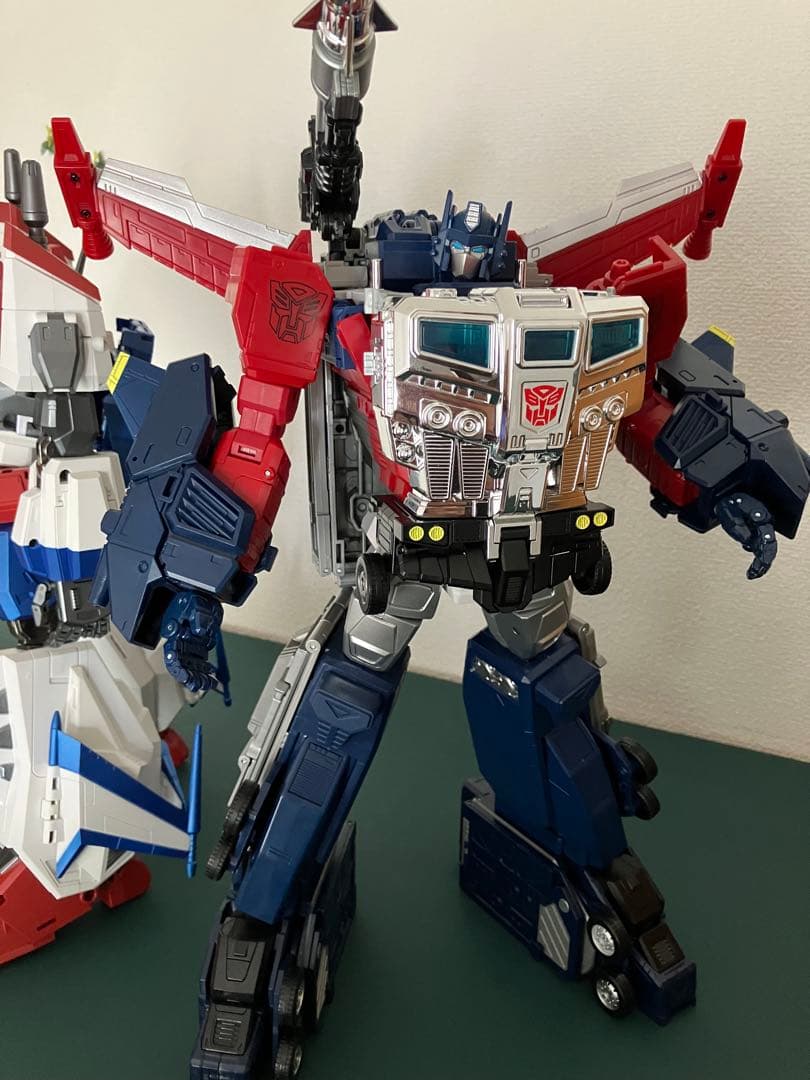 トランスフォーマー　総司令官2体‼️