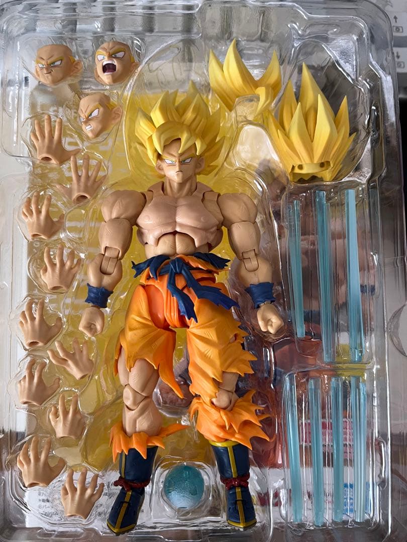 ドラゴンボール 超サイヤ人 孫悟空 フィギュアーツ&一番くじA賞