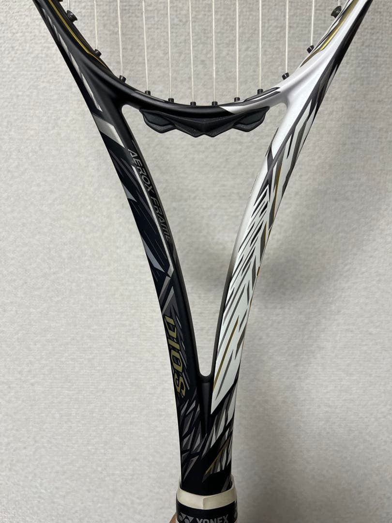 プロエクス テニスラケット ブラック/ホワイト - メルカリ