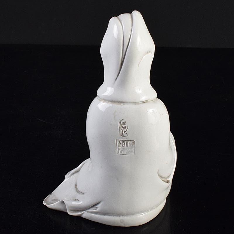 中国 徳化窯白磁 観音菩薩像 C 7889E - メルカリ