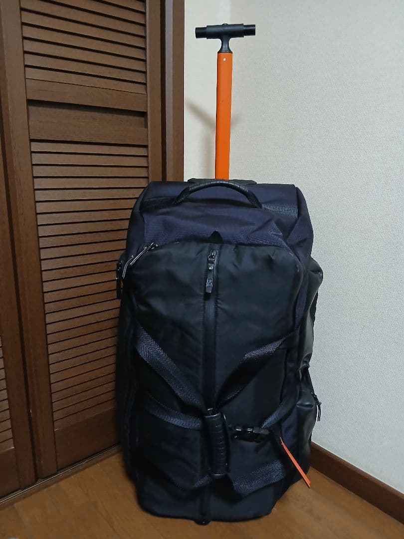 Y-3 Yohji Yamamoto ヨウジヤマモトキャリーバッグ スーツケース Y-3 ワイスリー キャリーバッグ スーツケース ブラック Yohji Yamamoto