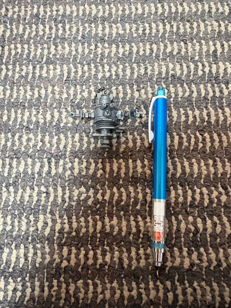 米津玄師2025 TOUR Junk ガチャ がらくたくんキーホルダーメタリック