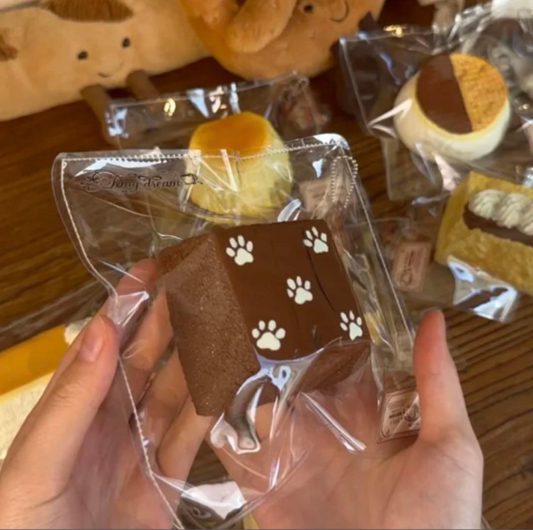 ヤマネコページ　スクイーズ2+1点