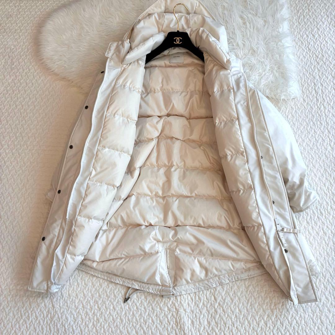 スピックアンドスパン 撥水フーデッドダウンコート 34 ホワイト 24AW