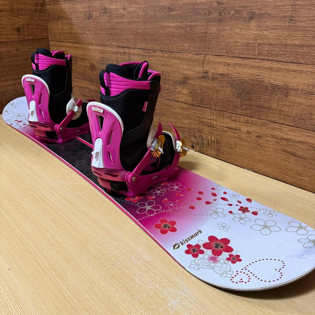 美品 kiss mark レディース スノーボード3点 143cm かわいい - メルカリ