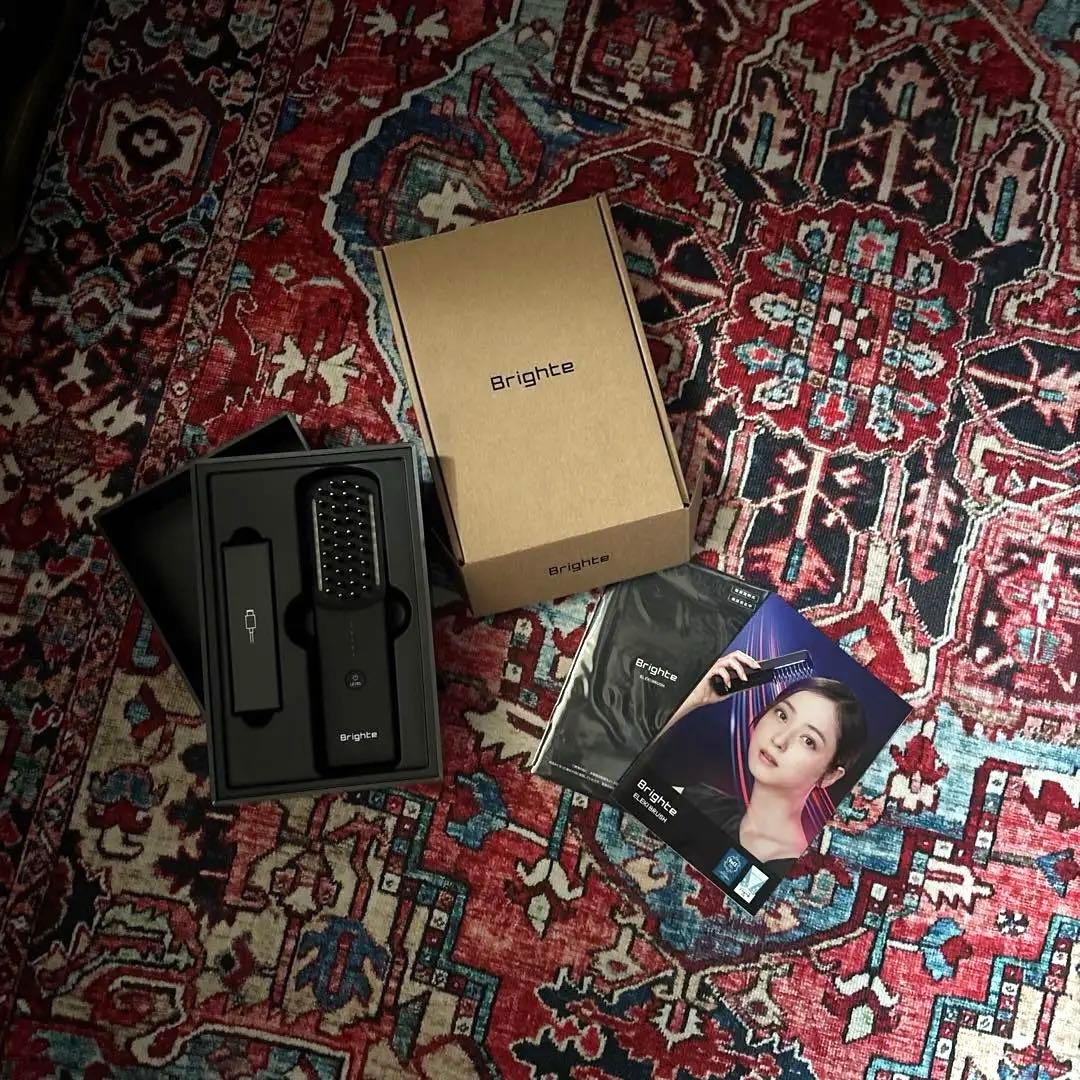 ★ ブライト　エレキブラシ美顔 Brighte（ブライト） エレキブラシ プラス ブラシ型 美顔器 頭皮ケア