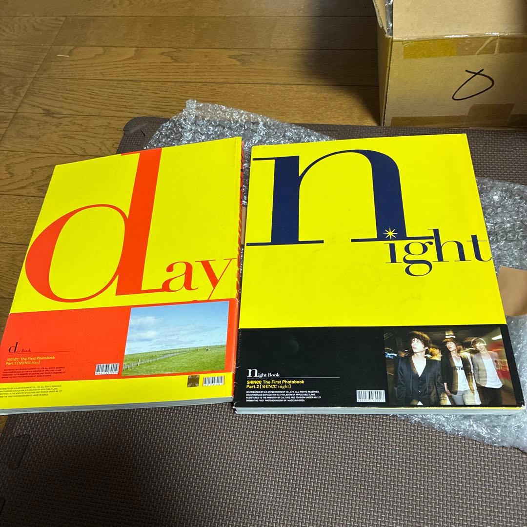 ‼️‼️超希少品5人全員直筆サイン入‼️‼️SHINee シャイニー写真集