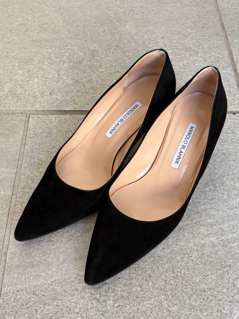 箱保存袋付き マノロブラニク VARENNA スウェード　黒　35.5 箱保存袋付き マノロブラニク VARENNA スウェード 黒 35.5 - メルカリ