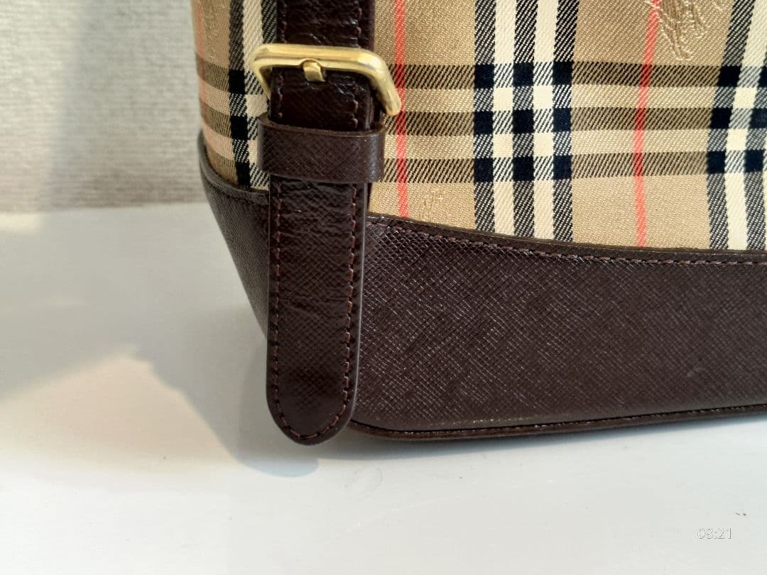 《超美品》バーバリー　リュック　BURBERRY　シャドウホース　ノバチェック