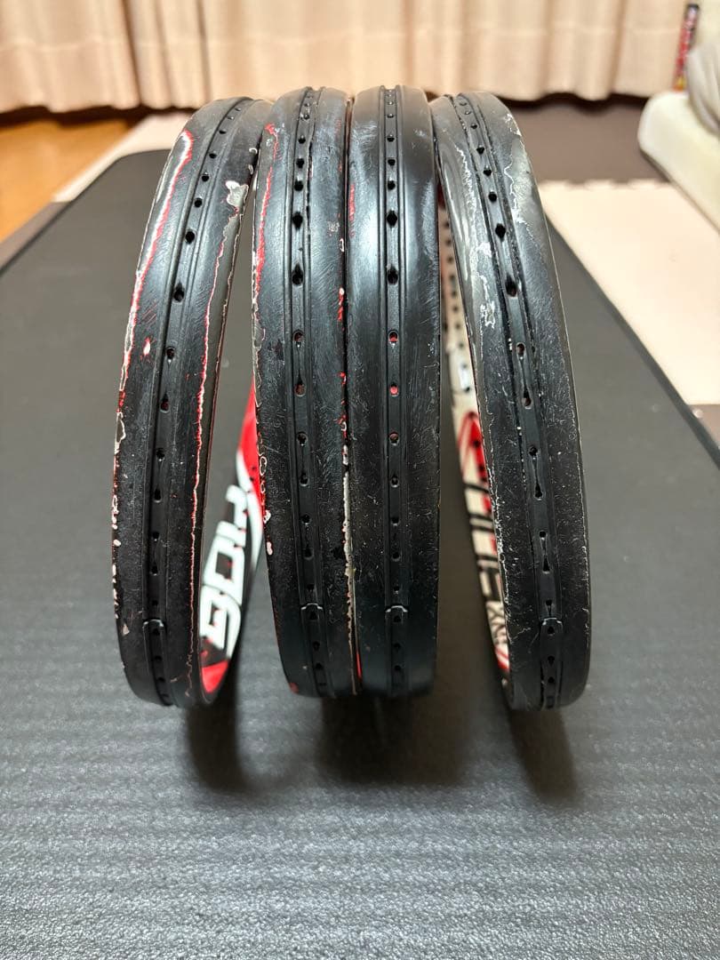 廃盤】ソフトテニスラケット計4本＋キャリーケースセット ヨネックス