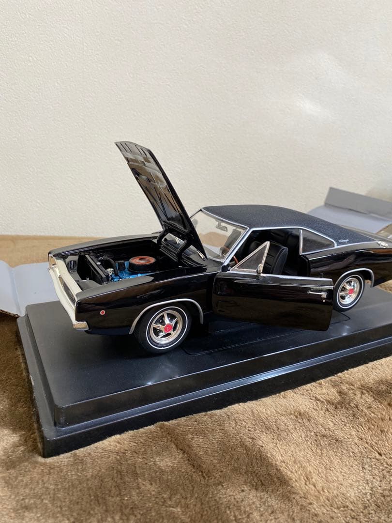 ミニカー BULLITT FORD MUSTANG & DODGE CHARGER